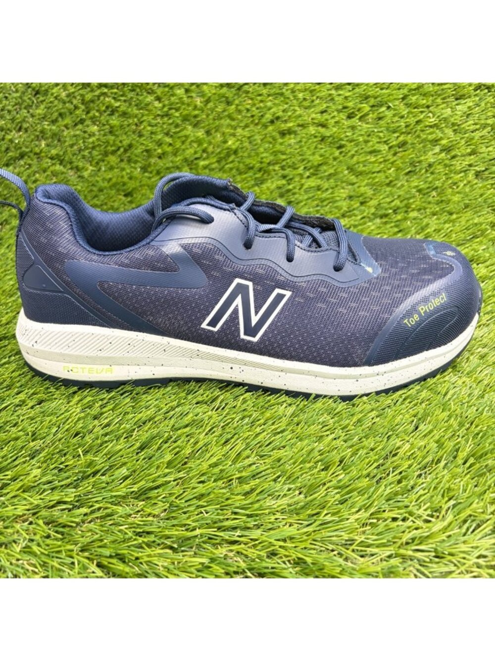 New Balance Logic Mens Size 8.5 Navy Blue White Composite Safety Toe Work Shoes